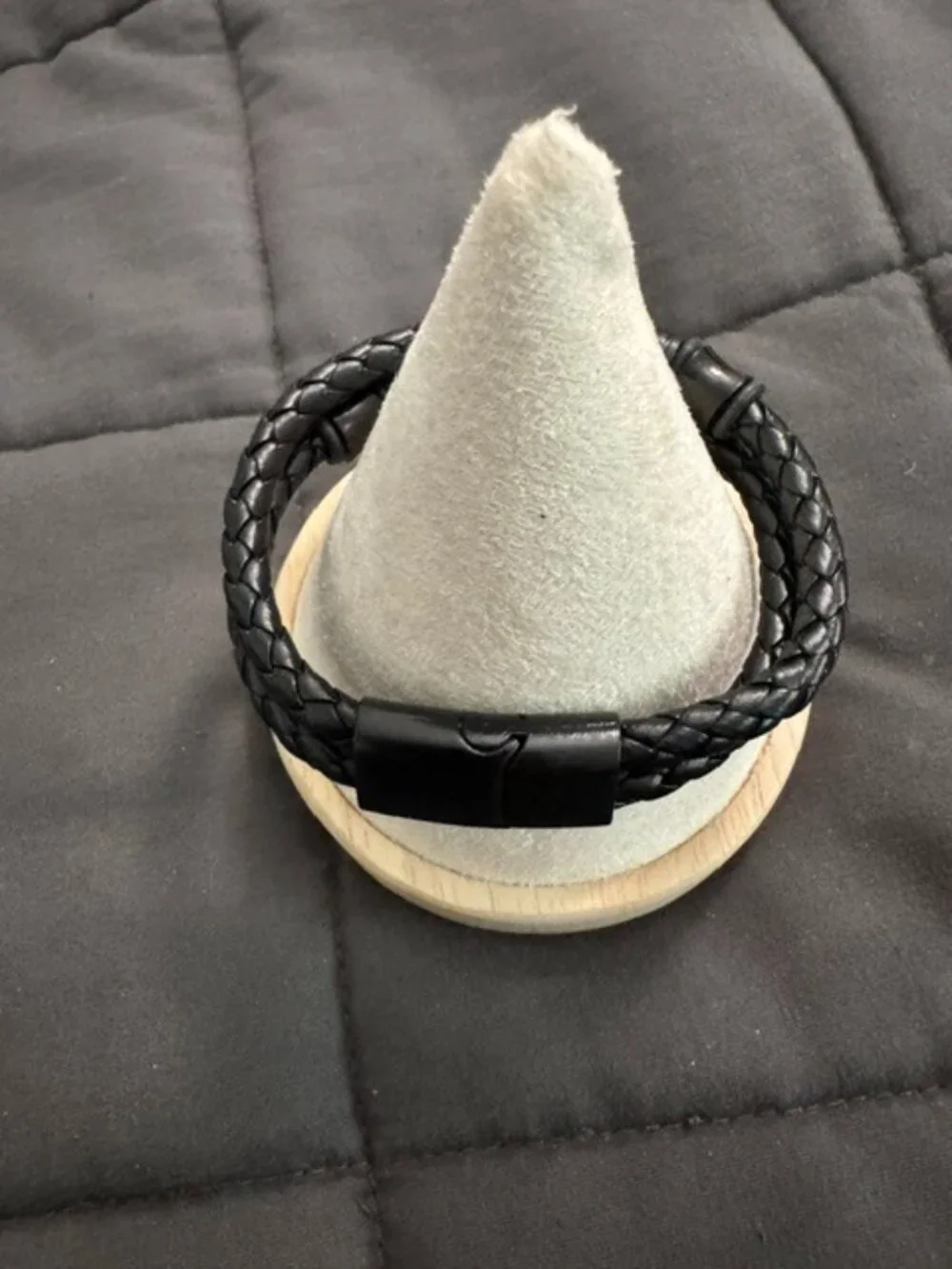 N/A fashion bracelet
